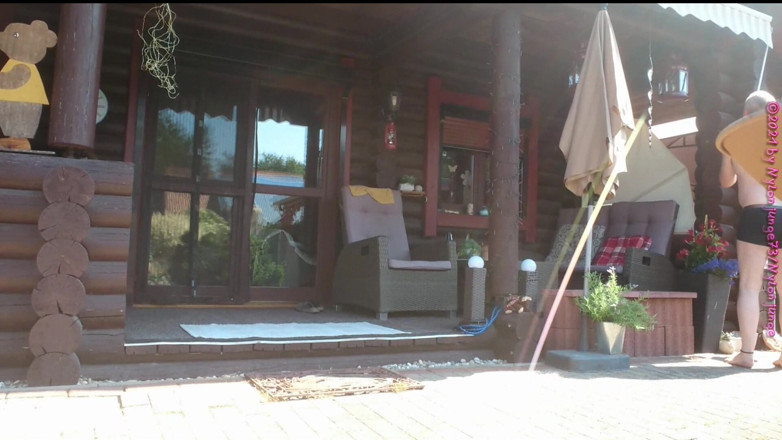 Carmen_Nylonjunge: Naturism in the front yard 1