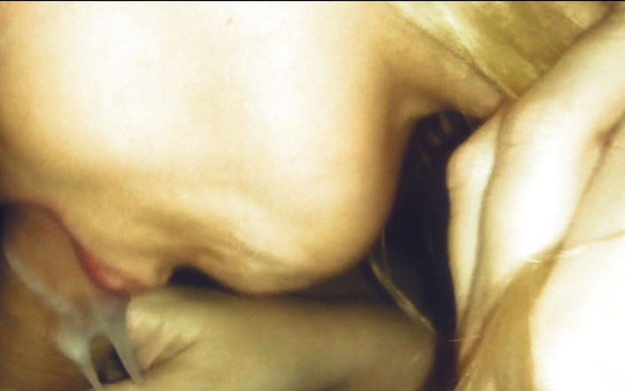 My sweet milfs: 21 Blonde Handjob &amp; Cum in Mouth - Leila