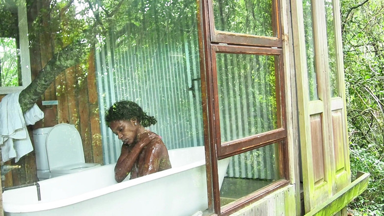 Black Swan: Ağaç tepelerinde sikilme