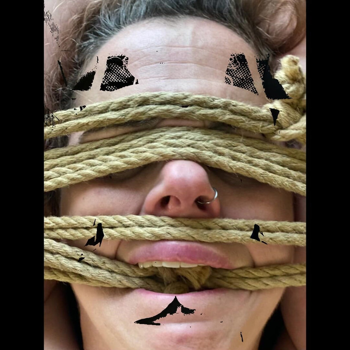 Suzy Wylde: Panty, Bikinis, Tetek &amp; Suzy Wylde Circa 2013 - 2023