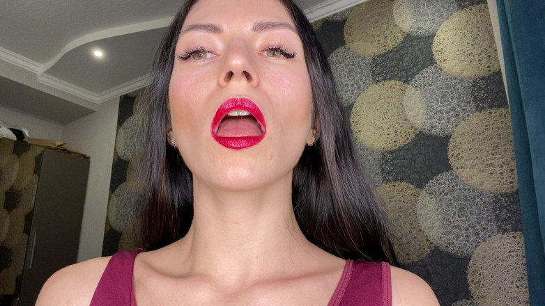 Princess Monica: Face, Mouth, Lips Fetish Giantess