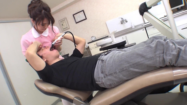Caribbeancom: Horny dentist fuck her patient