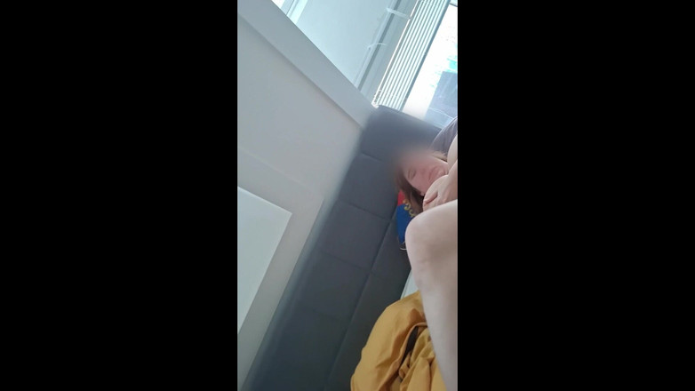 Hersecretlover: Pozwalam Mu Pieprzyć Mnie Na Surowo Każdego Ranka, aż Dojdzie...