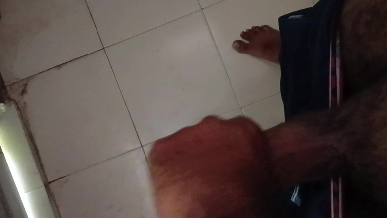 Soniya Rani: Het water van een hete penis werd verwijderd, het water...