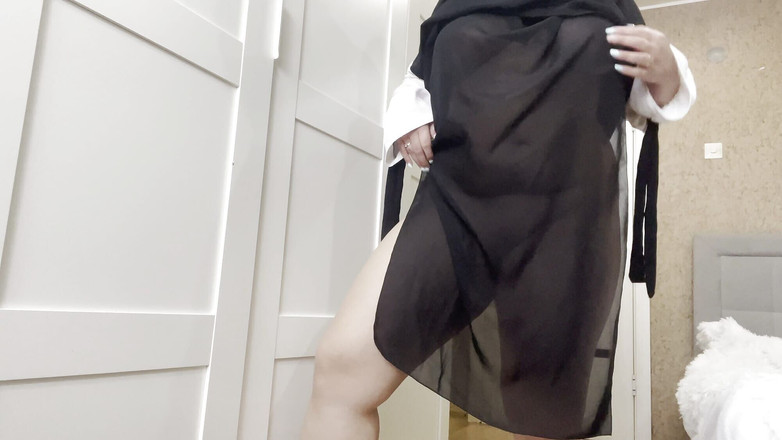 Lux Eva: Arabská manželka bez kalhotek