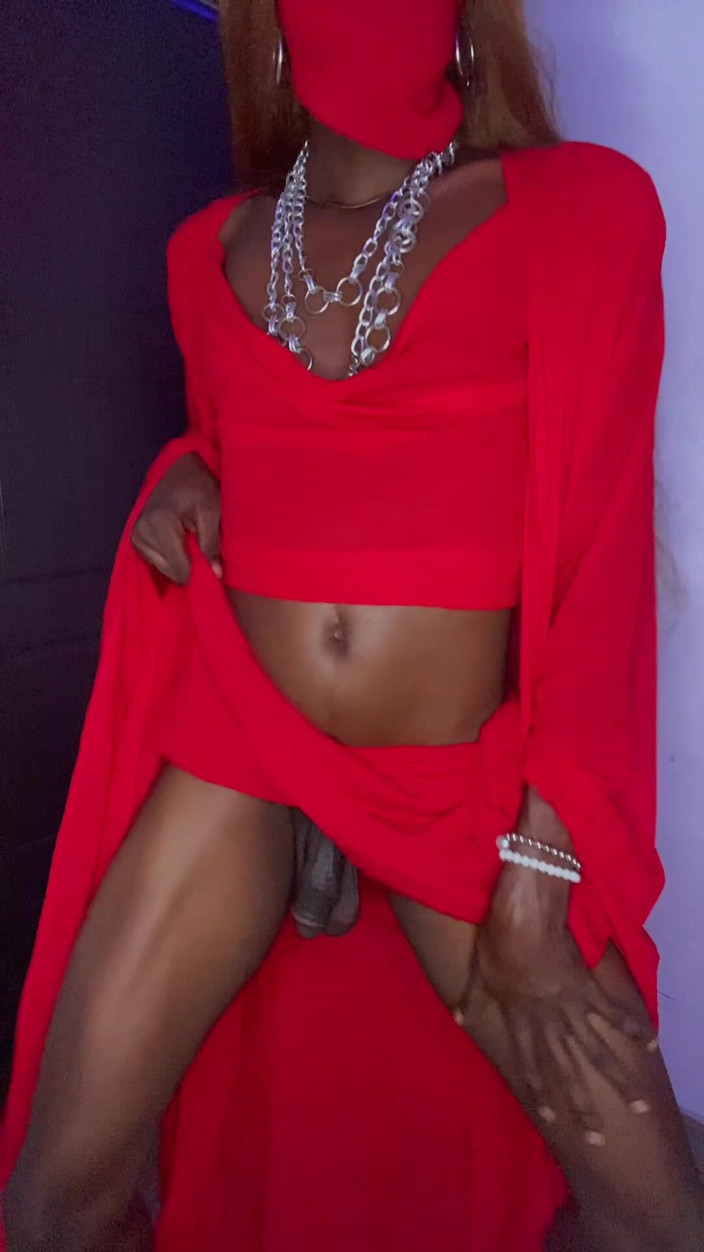 Cilia Hung: The Lady in Red with Carrot