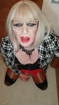 Travestit la Joacă