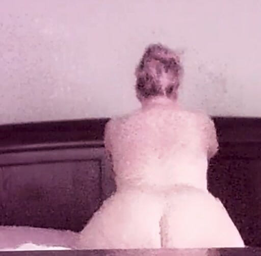 LI Mommy: Velký krásný zadek zblízka