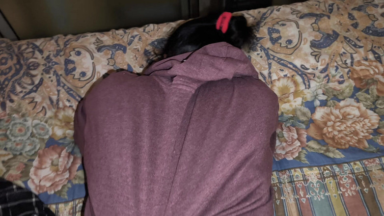 Moo DBOXXX: Я займаюся сексом зі своєю мачухою