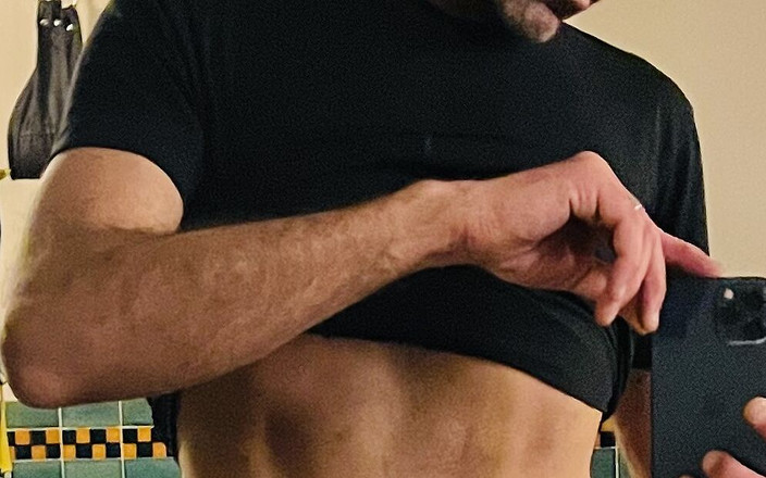 xxxstarrxxx: Sto avendo una scarica di un orgasmo