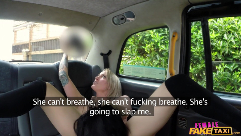 Female Fake Taxi: Taxi finto femminile - la ragazza più troia che conosco è saltata...
