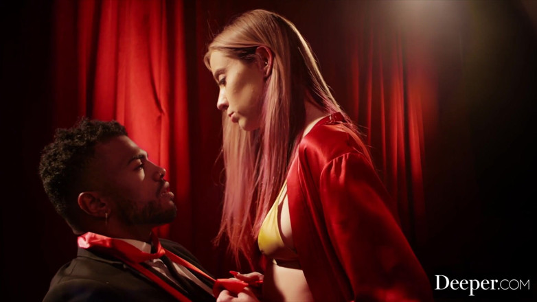 Deeper: Deeper. Restless Babe Haley Plays a Twisted Game with Stranger