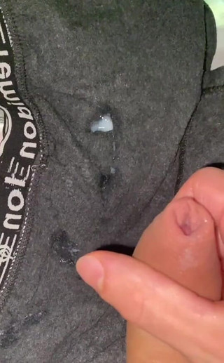 Hottestguys21: Szybki orgazm w mojej bieliźnie