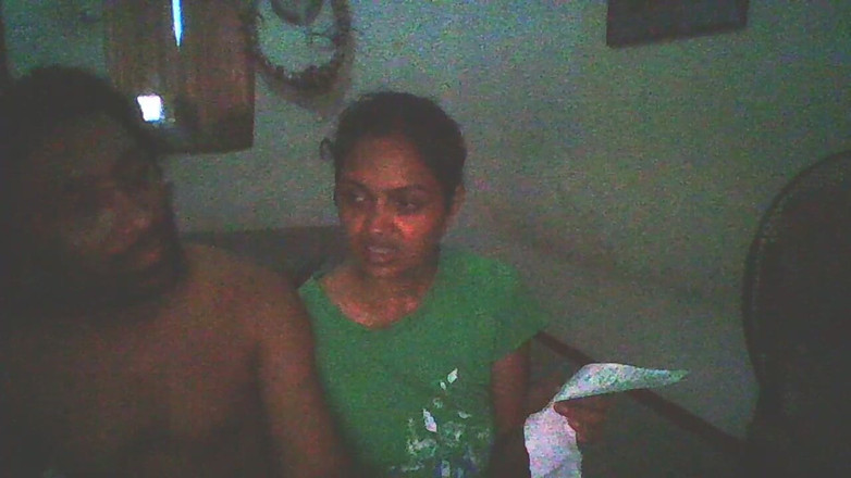 Tina Baby: Controllo dei banconoti dell'hotel