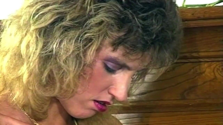 German bitch hunter: Blonde Sucks Cock Gets Pussy Licked and Facial