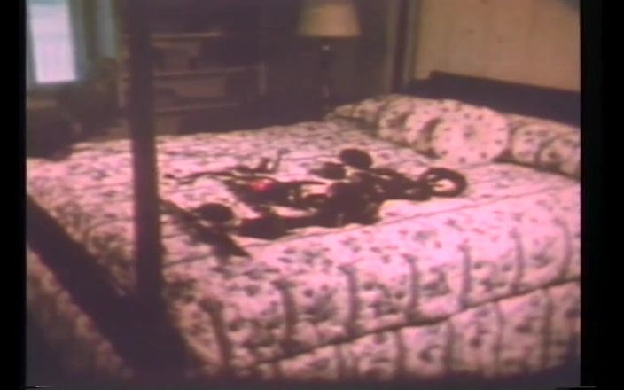 Vintage Usa: Vintage Bondage Porn Master i Niewolnicy przykuty (pełny film)