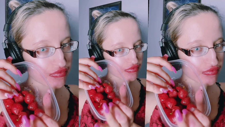FinDom Goaldigger: Asmr Strawberry Eating - Asmr, Ochelari, Gianess, ruj, buze mari, Mough,...