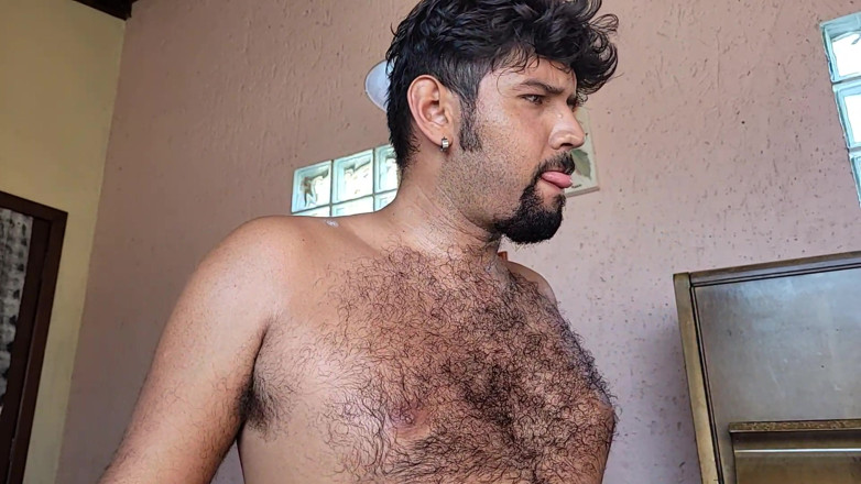 Luksmen1: Hairy Bear Full Body Tease