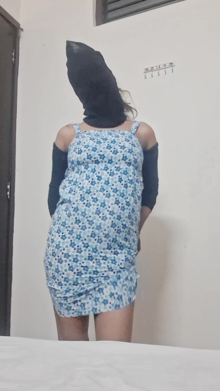 ritufaphouse: Verzweifelte indische hausfrau Ritu sharma fingert sich zum orgasmus - HD-heimvideo