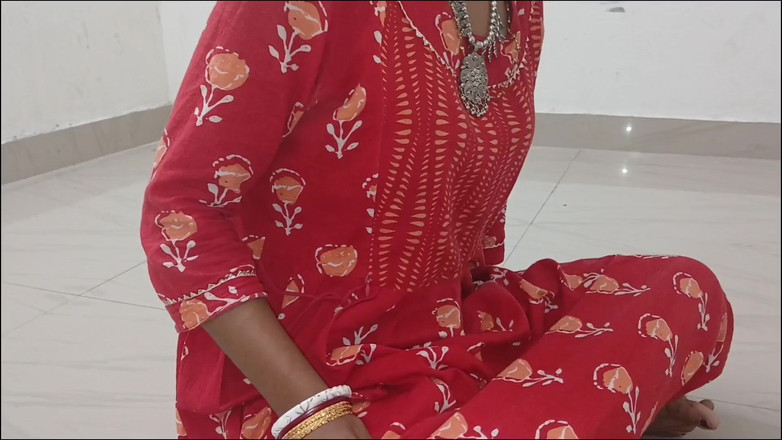 Anguribhabi: Aku lagi asik bersenang-senang sama ibu temanku waktu temanku lagi...