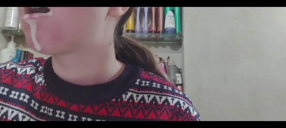 RavenHearth666VIP: Menyikat gigiku