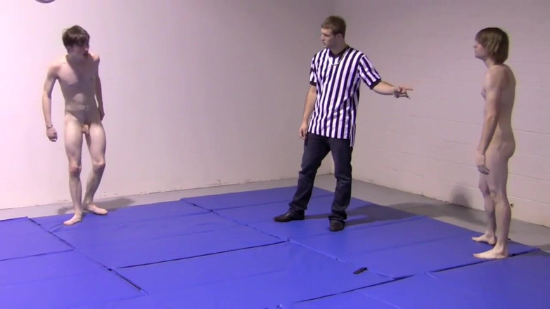 Dream Boy Bondage: Lutte de strip-tease - chapitre 3