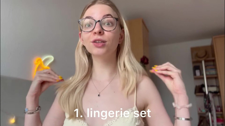 Goddess_Bella_Rae: 8 Сисси must-haves