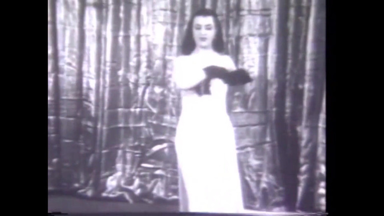 The Unforgettable: Dancing si svléká oblečení