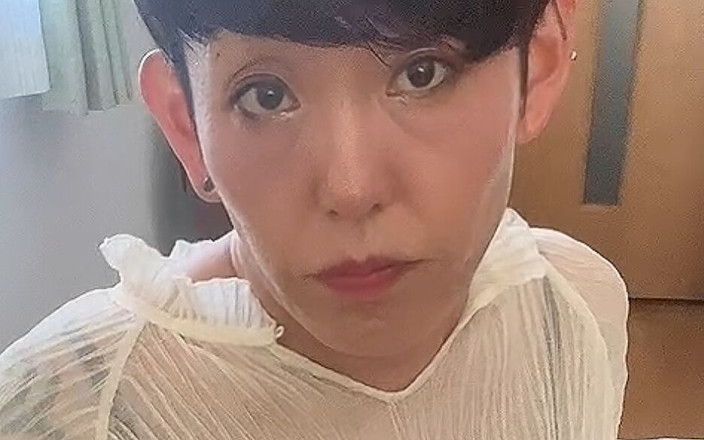 Serina SissyBitch: 세리나의 비밀 자위 2부