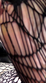spiderweb foot worship