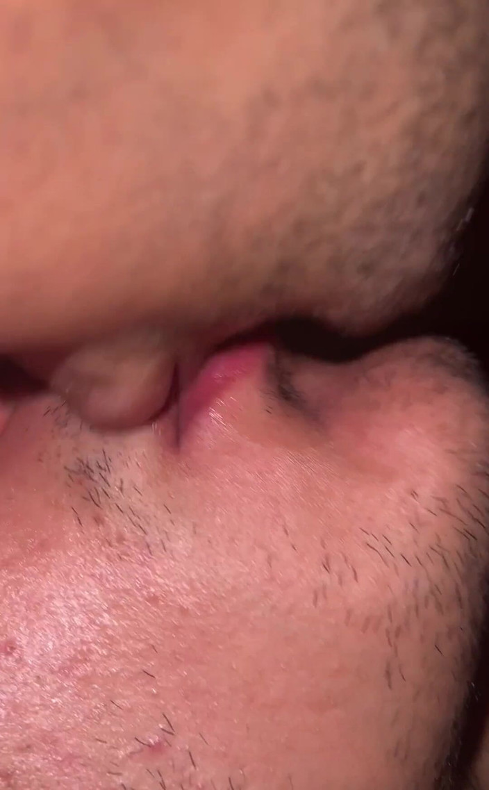 Arab gay sex: Domácí - lízání jeho zadku