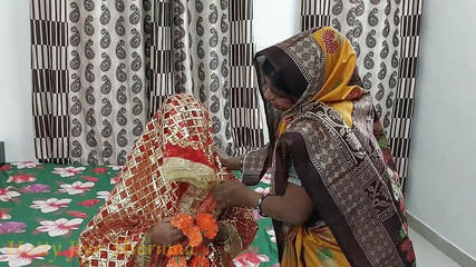 Hotty Jiya Sharmaa: Il patrigno abbandona la figliastra di fronte alla matrigna con...