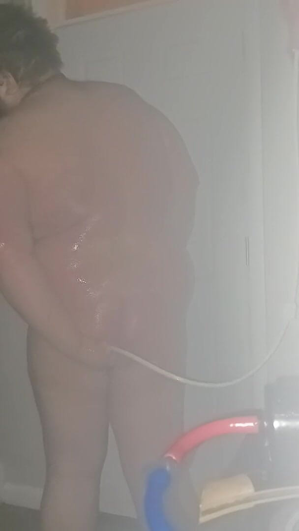 Mofo2121: Mofo2121 gets oily and nasty