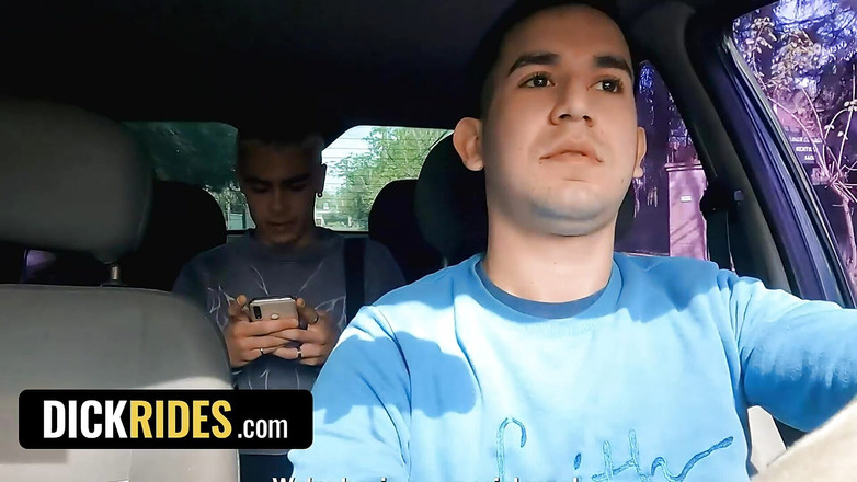 Say Uncle: Cute Blonde Boy Edipo Rey Strokes Horny Driver Leo Blue's...