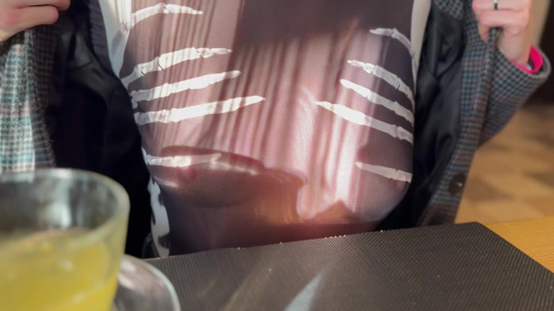 Sonya Pretty: Naked Tits