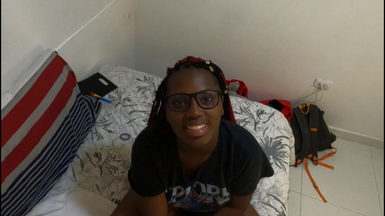 Mastermeat1: 黑人婊子在我醒来时非常饥渴，我在邻居的卧室里吮吸了我的继子大黑鸡巴 - mastermeat1