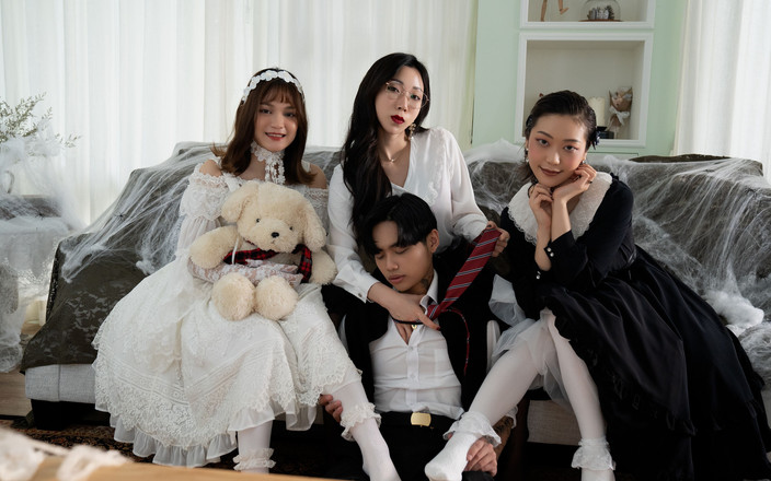 Model TV: Model TV - Si Jalang Meminta Perjuangan Demon Berganda Mani Untuk...