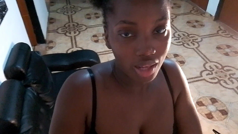 Mastermeat1: 義理の妹は、彼女が彼女の大きな黒いお尻で彼女の親友の大きなコックを吸う方法よりも良い本当のずさんな頭を与えました