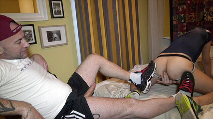 Jess Royan XXX: Troia scopata selvaggiamente con la dominazione