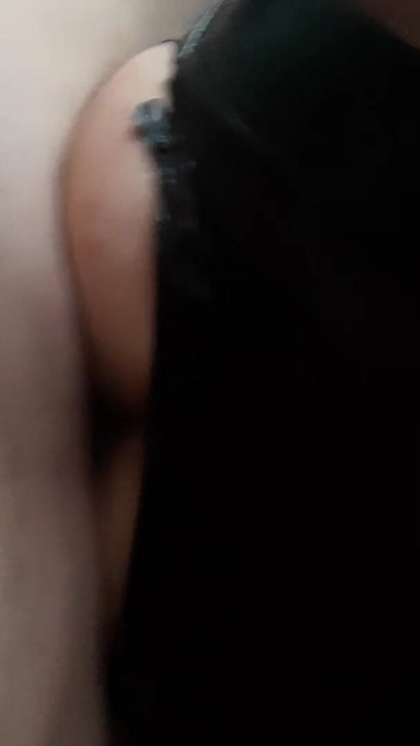 Shiny leather assfuck: GF shiny ass fucked in leather pants