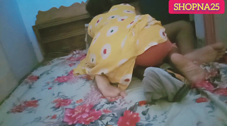 Shopna25: デジ浮気妻ホットロマンスとセックス。