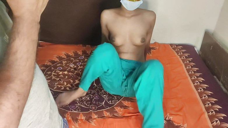 Sabina244: 義理の兄は義理の妹を家に一人で残しました