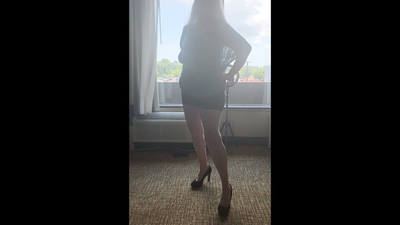 Momma Vee: 그녀의 큰 태양이 그녀를 촬영하고 있다는 것을 깨닫지 못하는 핫한 밀프 비!