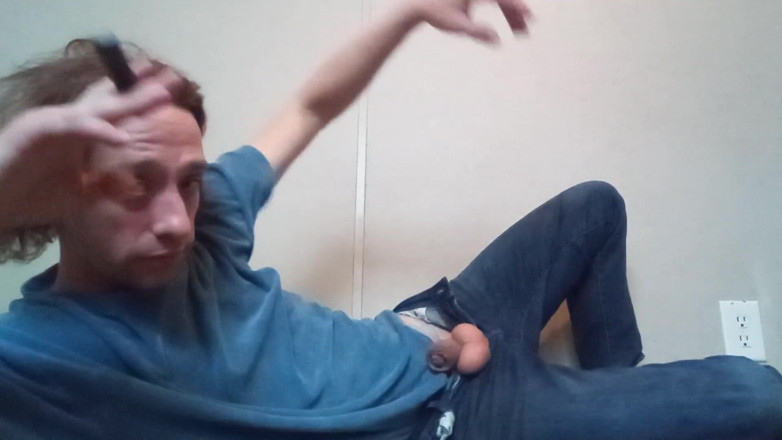 LilTaste: Vapen fetisj fanclub video van de maand