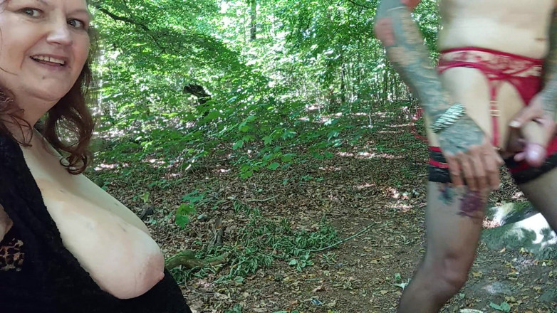 tammara big: Outdoor Bitch Can't Help It.