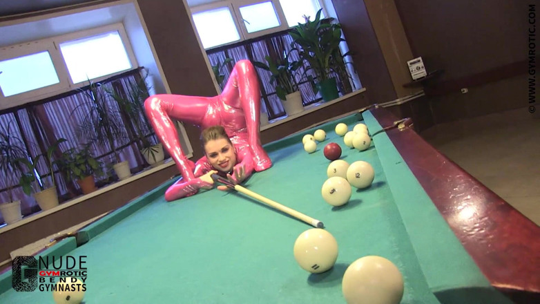 ZentaiDolls: Flexible Pool Billiards