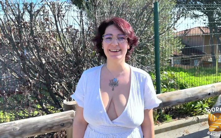 Porno Baguette: Mizaki, ein freches mädchen, wird von zwei schwänfen geknallt