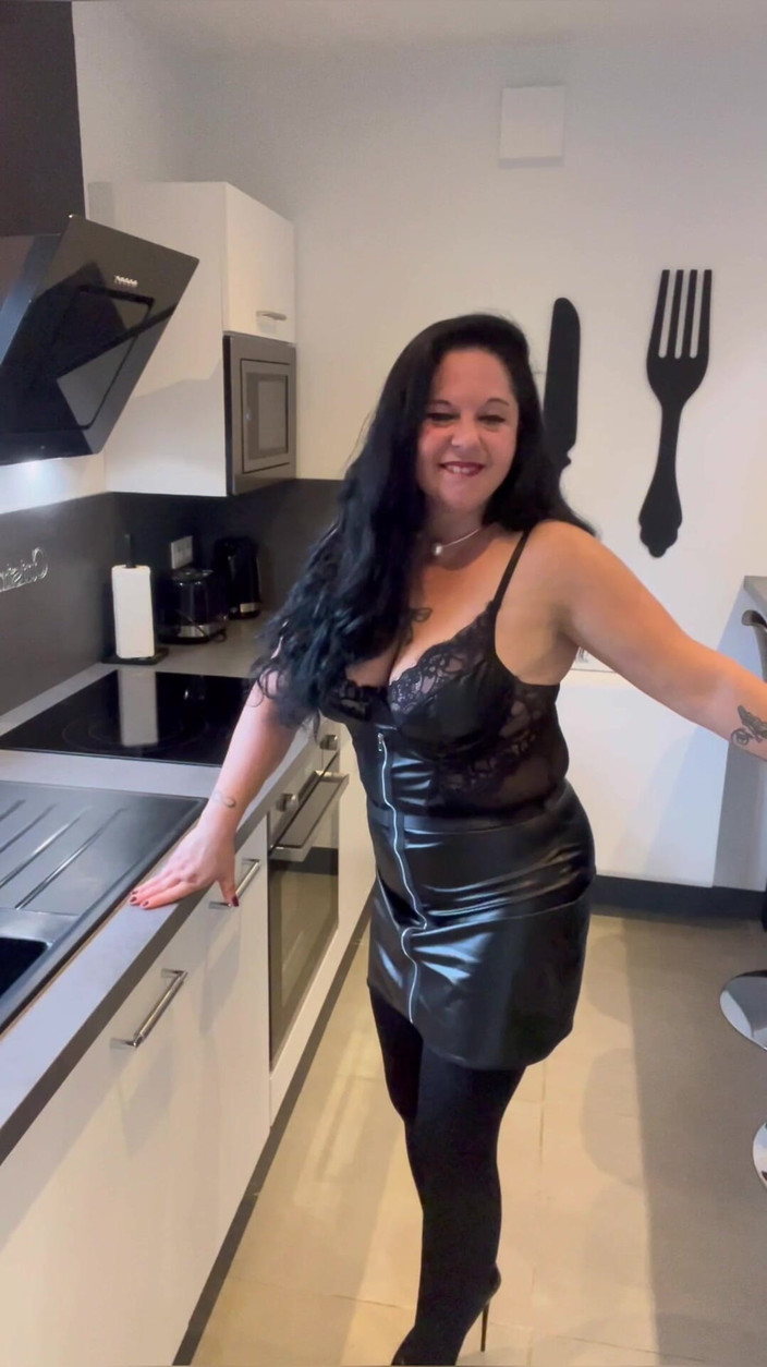 Maitresse Clara: JOI, Joui Dans Ta Chaussette