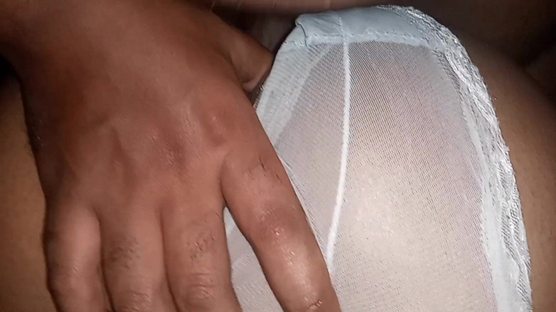 DFLOW69: Höschen zur seite ficken und creampie