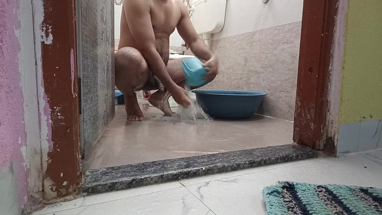 LovedSunsine1990: Adakah Awak Mahu Mandi Bogel Dengan Saya?